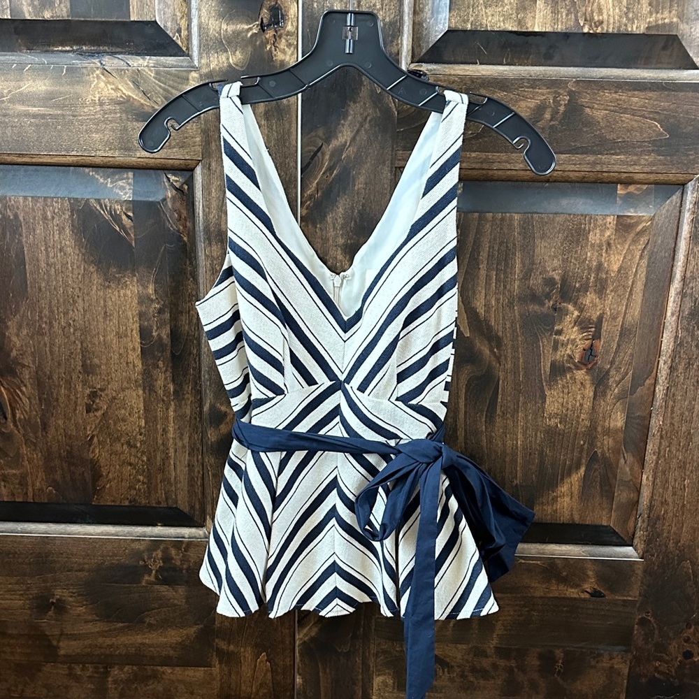 🌻Maeve Navy and Cream Geometric Tank Top- Small